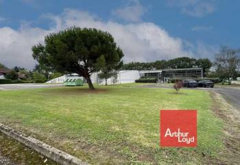 Location activité/entrepôt Castelsarrasin (82100) - 805 m²  à Castelsarrasin - 82100