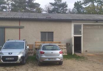 Location entrepôt - Proche Périgueux et Trélissac  à Champcevinel - 24750