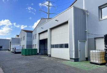 Location entrepôt - Proche A6, A86, A106 et Tramway  à Chevilly-Larue - 94550