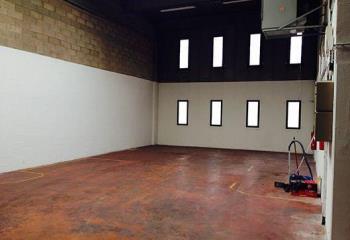 Local d'activité à louer - Proche RER Torcy et A4  à Collégien - 77090