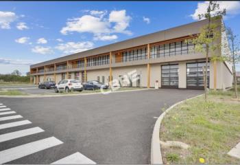 Location entrepôt - Proximité A4 et RER A  à Collégien - 77090