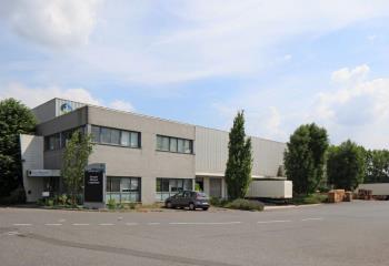 Local d'activités à louer - Proche N104 et axes autoroutiers  à Compans - 77290