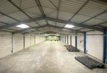 Location entrepôt - Proximité A6 et Francilienne  à Courcouronnes - 91080
