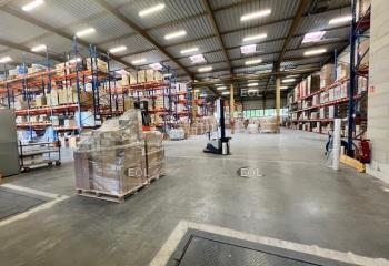 Location activité/entrepôt Croissy-Beaubourg (77183) - 3256 m²  à Croissy-Beaubourg - 77183