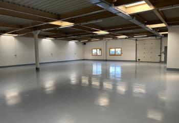 Location entrepôt - Proche Paris et Transilien E  à Croissy-Beaubourg - 77183