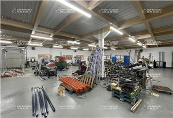 Location local d'activité - Parc aux Vignes  à Croissy-Beaubourg - 77183