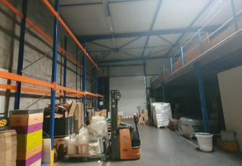 Local d'activité à louer - Zone commerciale Comboire  à Échirolles - 38130