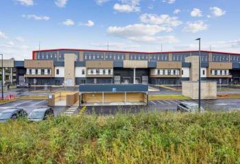 Location activité/entrepôt Élancourt (78990) - 4334 m²  à Élancourt - 78990