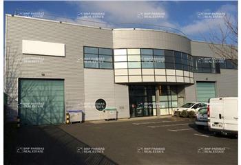 Location activité/entrepôt Élancourt (78990) - 948 m²  à Élancourt - 78990