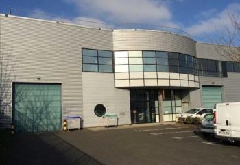 Location entrepôt Elancourt - Proche A12, A13, A86 et RER C  à Élancourt - 78990
