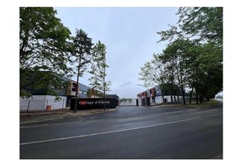 Location d'entrepôt clé en main à proximité de l'A15 -  à Éragny - 95610