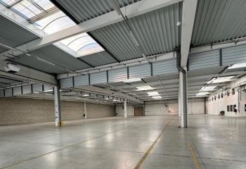Location entrepôt - Proximité A4 et RER A
