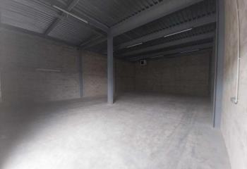 Location activité/entrepôt Feucherolles (78810) - 144 m²  à Feucherolles - 78810