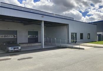 Location entrepôt - Proche A10 et bus  à Fleury-les-Aubrais - 45400
