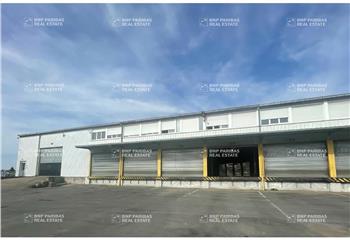 Local d'activité à louer - Proche Orléans  à Fleury-les-Aubrais - 45400