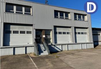 Location activité/entrepôt Forbach (57600) - 715 m²  à Forbach - 57600