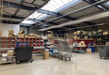 Local d'activité à louer - Sortie A8  à Fréjus - 83600