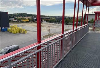 Location activité/entrepôt Frépillon (95740) - 391 m²  à Frépillon - 95740