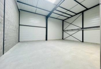 Location activité/entrepôt Genay (69730) - 621 m²