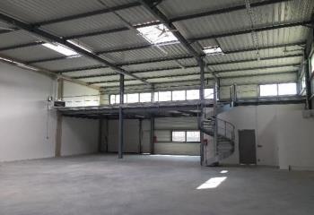 Local d'activités à louer - Proche A6 et centre commercial  à Grigny - 91350