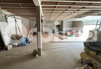 Location activité/entrepôt Guilherand-Granges (07500) - 135 m²  à Guilherand-Granges - 07500