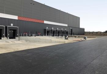 Location entrepôt - Carrefour A1 et A21 - Certifié BREEAM Very Good