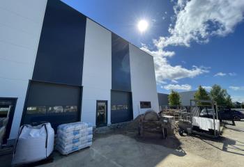 Location activité/entrepôt Isneauville (76230) - 450 m²