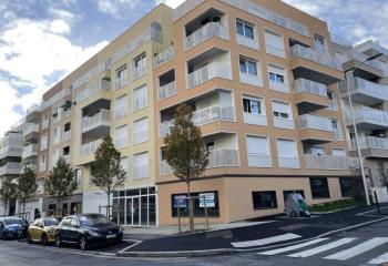 Local d'activité à louer - Quartier Petit Ivry  à Ivry-sur-Seine - 94200