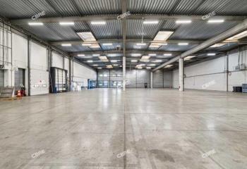 Location entrepôt - Proche RER C et Paris  à Ivry-sur-Seine - 94200