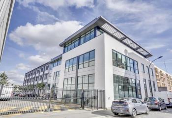 Location entrepôt - Proche Paris et autoroutes A4-A6-A86  à Ivry-sur-Seine - 94200