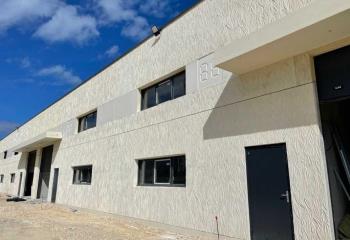 Location activité/entrepôt Izon (33450) - 176 m²  à Izon - 33450