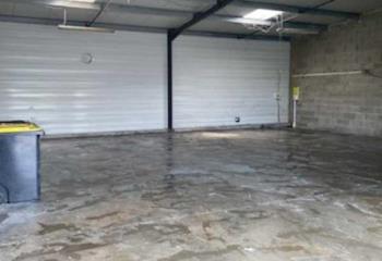 Location activité/entrepôt Izon (33450) - 168 m²