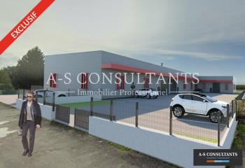 Local d'activité à louer - Proche axes et aéroport  à La Côte-Saint-André - 38260
