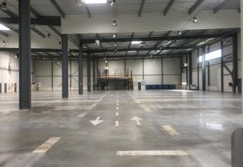 Location activité/entrepôt La Courneuve (93120) - 2558 m²  à La Courneuve - 93120