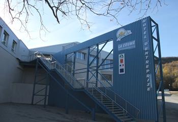 Location bureaux et ateliers - Proche Foix  à Lavelanet - 09300