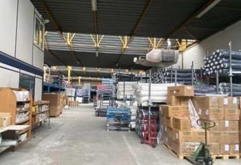 Location entrepôt - Proximité A86, A3 et RER B  au Blanc-Mesnil - 93150