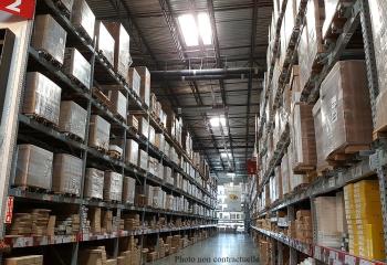 Local de stockage à louer - Disponibilité immédiate  au Palais-sur-Vienne - 87410