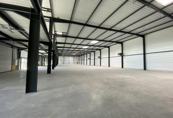 Location cellules d'activité neuves - Proximité Aéroport CDG  au Thillay - 95500