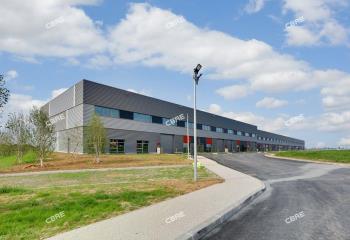 Local d'activité à louer - Proximité autoroutes A1, A3, A104  au Thillay - 95500