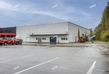 Location entrepôt - Proche N10 et transports  aux Essarts-le-Roi - 78690