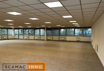 Location entrepôt - Proximité A10 et RER B  aux Ulis - 91940