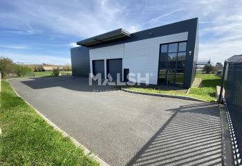 Location local d'activités  à Limas - 69400