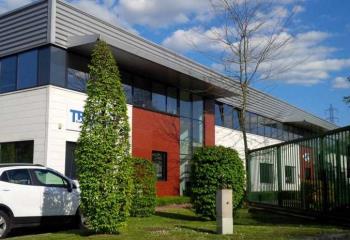Location activité/entrepôt Lisses (91090) - 717 m²