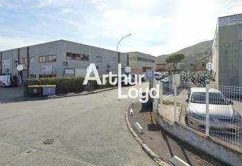 Location activité/entrepôt Mandelieu-la-Napoule (06210) - 174 m²