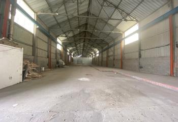 Location activité/entrepôt Manosque (04100) - 160 m²  à Manosque - 04100
