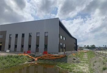 Location local d'activité - Proche aéroport Bordeaux-Mérignac  à Mérignac - 33700