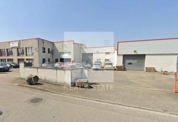 Local d'activité à louer - Proche A432 et aéroport