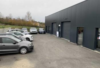 Local d'activité/showroom à louer - Proche axes routiers  à Montussan - 33450