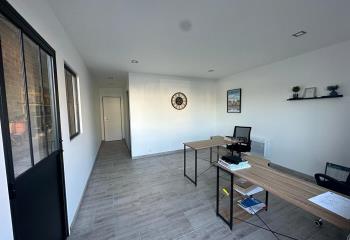 Location activité/entrepôt Montussan (33450) - 163 m²