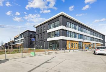 Location cellules activités bureaux - Proche Défense et RER A  à Nanterre - 92000
